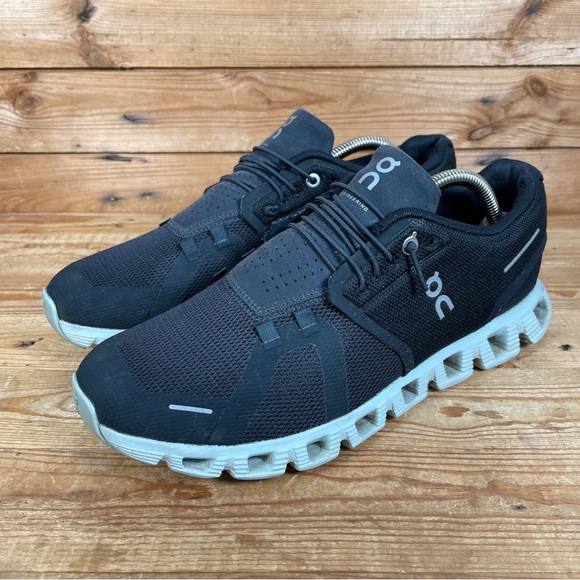 ON Running Cloud 5 Trainers Size UK 8 Womens Black Magnet Surf Running Shoes - Picture 5 of 14